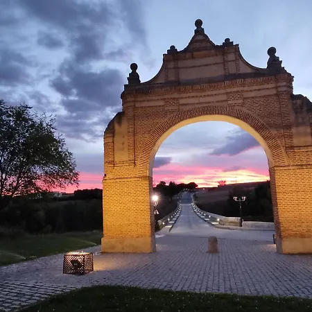 Alojamiento Turistico Carvi Arévalo Exterior foto